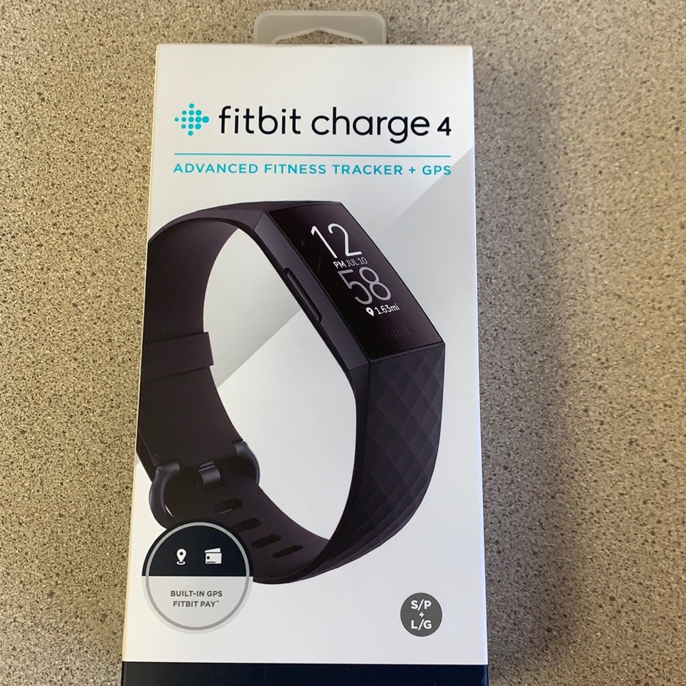 Brand new FITBIT CHARGE 4